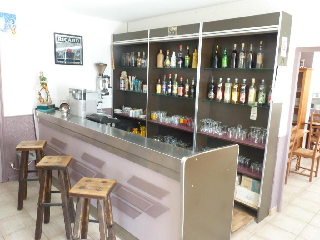 Hotel Alata Zewnętrze zdjęcie